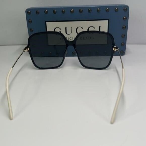 💯- New Authentic Gucci Grey Butterfly Ladies Sunglasses GG1267SA 001 60 - Picture 4 of 14